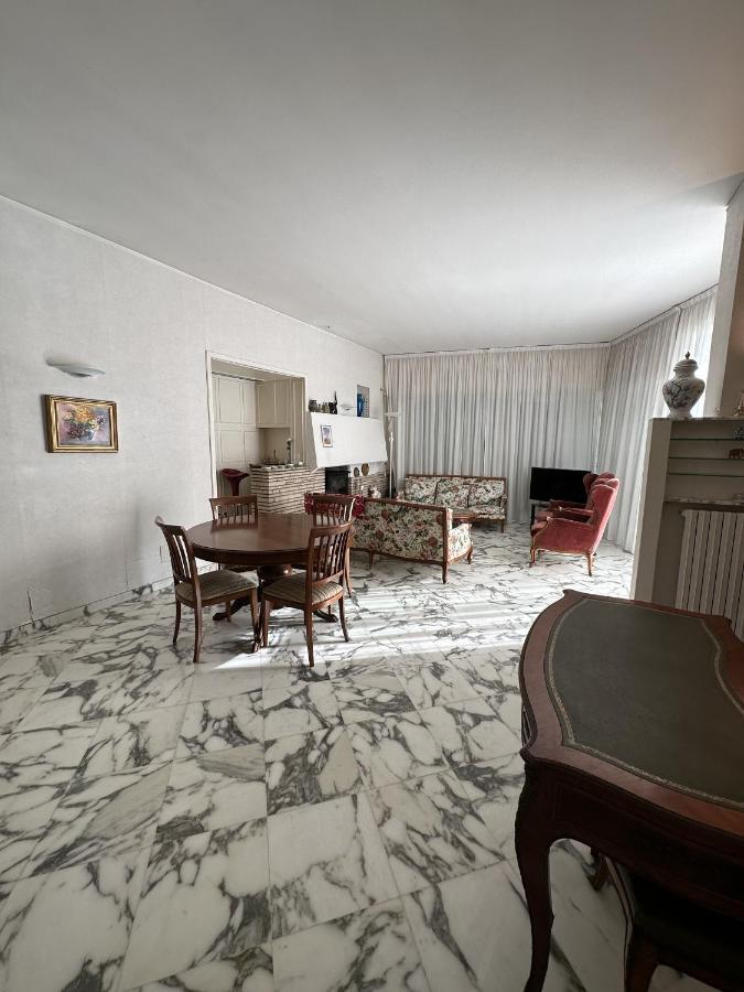 Le Rose Di Emma Villa Bordighera Luaran gambar