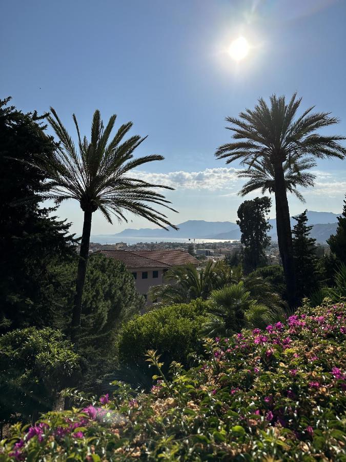 Le Rose Di Emma Villa Bordighera Luaran gambar