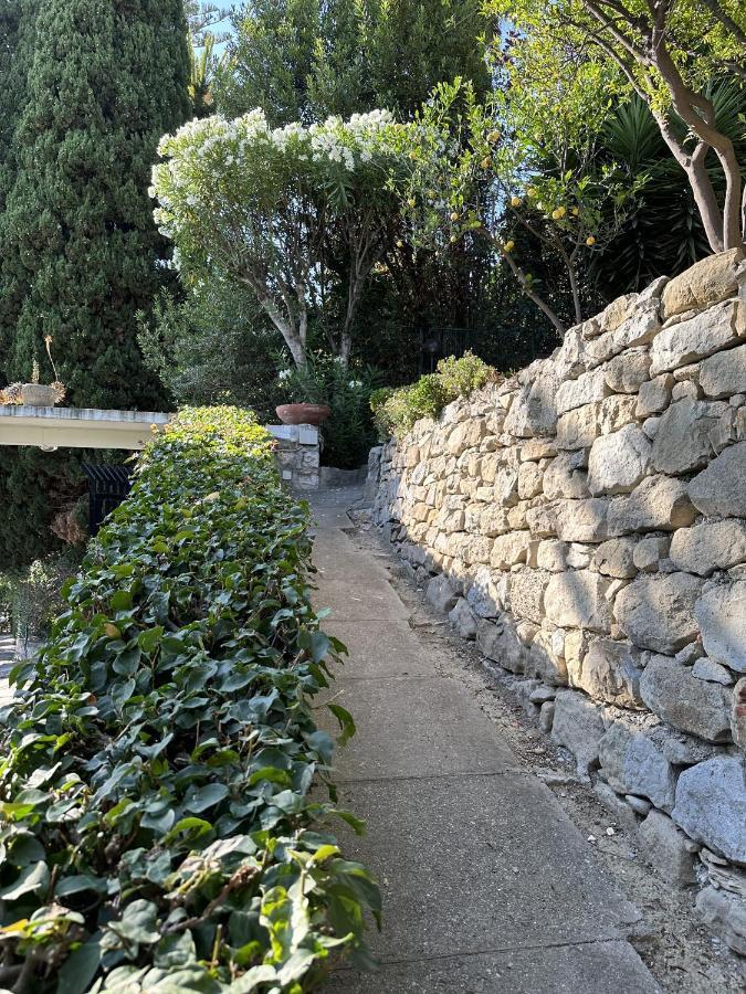 Le Rose Di Emma Villa Bordighera Luaran gambar